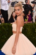 HAILEY BALDWIN at 2017 MET Gala in New York 05/01/2017