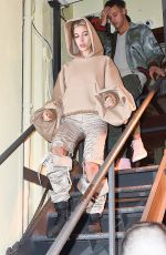 HAILEY BALDWIN Leaves Travis Scott