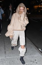 HAILEY BALDWIN Leaves Travis Scott