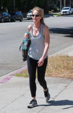 HELEN HUNT Leaves a Gym in Bretwood 05/04/2017