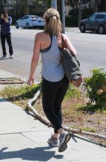 HELEN HUNT Leaves a Gym in Bretwood 05/04/2017