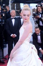 ELLE FANNING at Ismael\