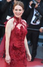 JULIANNE MOORE at Ismael