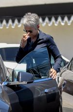 JAMIE LEE CURTIS Out and About in Brentwood 05/20/2017