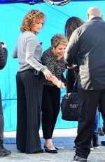 JENNFER LOPEZ at Shades of Blue Set in New York 05/11/2017