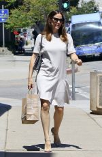 JENNIFER GARNER Arrives at a Church in Brentwood 04/30/2017