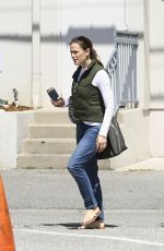 JENNIFER GARNER Out and About in Brentwood 05/13/2017