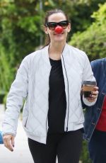 JENNIFER GARNER Out in Brentwood 05/25/2017\