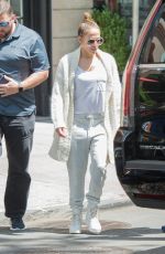 JENNIFER LOPEZ Out in New York 05/04/2017