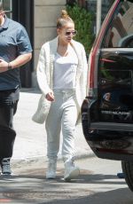 JENNIFER LOPEZ Out in New York 05/04/2017