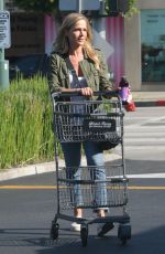 JULIE BENZ Shopping at Bristol Farms in Beverly Hills 05/12/2017