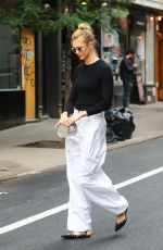 KARLIE KLOSS Out in New York 05/30/2017