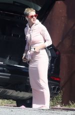 KARTY PERRY Out with Her Mom in Los Angeles 05/14/2017