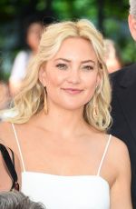 KATE HUDSON at Goldie Hawn and Kurt Russell