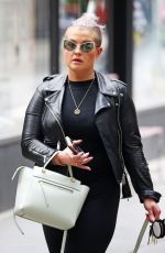 KELLY OSBOURNE Walks Her Dog Out in New York 05/30/2017