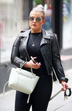 KELLY OSBOURNE Walks Her Dog Out in New York 05/30/2017