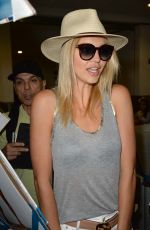 KELLY ROHRBACH at Miami International Airport 05/12/2017