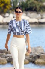 KENDALL JENNER and KOURTNEY KARDASHIAN Out in Antibes 05/23/2017