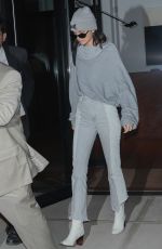 KENDALL JENNER Leaves Her Apartment in New York 05/03/2017