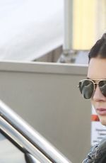 KENDALL JENNER Leaves Jon and Vinny