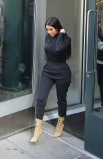 KIM KARDASHIAN Leaves Her Apartment in New York 05/16/2017