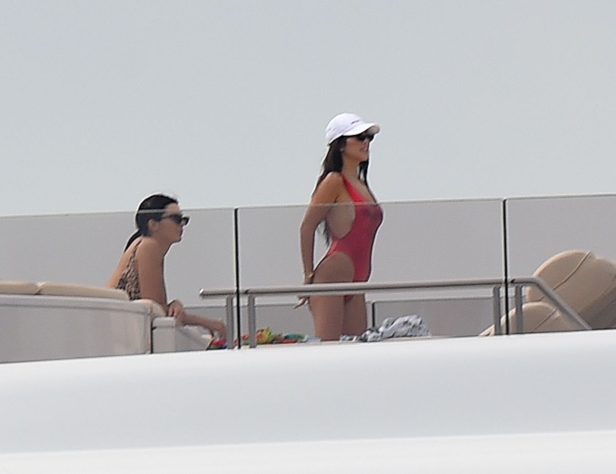 KOURTNEY KARDASHIAN in Swimsuit on a Yacht in Cannes 05/22/2017 KOURTNEY KARDASHIAN in Swimsuit on a Yacht in Cannes 05/22/2017