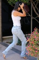 KOURTNEY KARDASHIA Out and About in Calabasas 05/02/2017