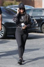 KOURTNEY KARDASHIAN Out and About in Los Angeles 05/30/2017