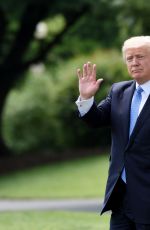 MELANIA TRUMP Departing White House in Washington 05/19/2017