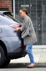 NATALIE PORTMAN Out and About in Los Angeles 05/26/2017