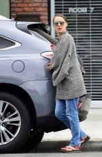 NATALIE PORTMAN Out and About in Los Angeles 05/26/2017