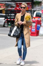 NICKY HILTON Out Buys Flowers in New York 05/08/2017