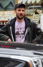 OLIVIA WILDE and Tom Sturridge Out in New York 05/27/2017
