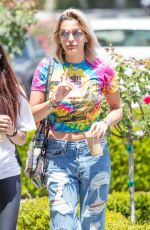 PARIS JACKSON Leaves Sunlife Organics in Calabasas 05/16/2017