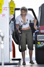 PARIS JACKSON Out Shopping in Los Angeles 05/13/2017