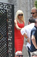 PENELOPE CRUZ on the Set of Versace: American Crime Story in Miami 05/17/2017