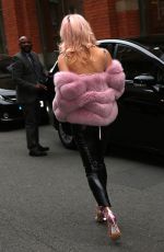 PIXIE LOTT Leaves 4music Trending Live Studios in London 05/04/2017