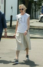 PORTIA SE ROSSI Out for Lunch in Los Angeles 05/02/2017