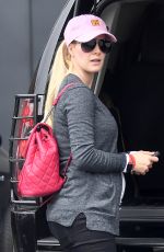 Pregnant HEIDI MONTAG Shopping for Groceries at Erewhon Natural Foods in Venice 05/27/2017