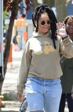 RIHANNA Arrives on the Set of Ocean