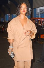 RIHANNA Out and About in New York 05/22/2017