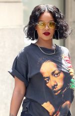 RIHANNA Out and About in New York 05/24/2017