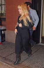 SHAKIRA Leaves Her Hotel in New York 05/16/2017