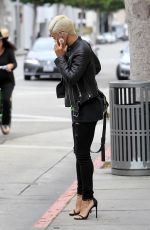 SIBLEY SCOLES Out and About in Beverly Hills 05/25/2017