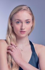 SOPHIE TURNER for Giorgio Visconti Jewelry Collection 