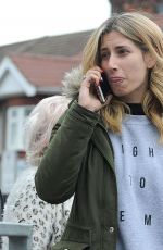 STACEY SOLOMON Leaves Hair Salon in Essex 05/12/2017