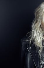 TAYLOR MOMSEN for The Blind Magazine, 2017