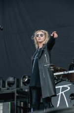 TAYLOR MOMSEN Performs at  River City Rockfest in San Antonio 05/27/2017