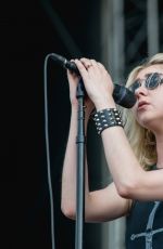 TAYLOR MOMSEN Performs at  River City Rockfest in San Antonio 05/27/2017