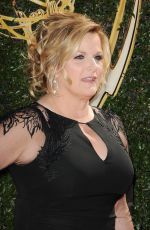 TRISHA YEARWOOD at 44th Annual Daytime Emmy Awards in Los Angles 04/30/2017